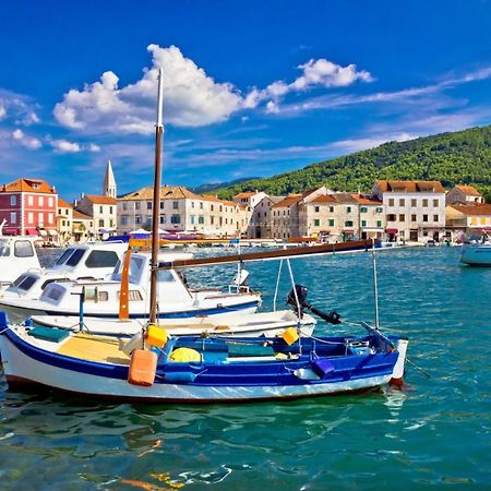 Apartment In Kustici With Balcony, Wifi, Washing Machine Luaran gambar